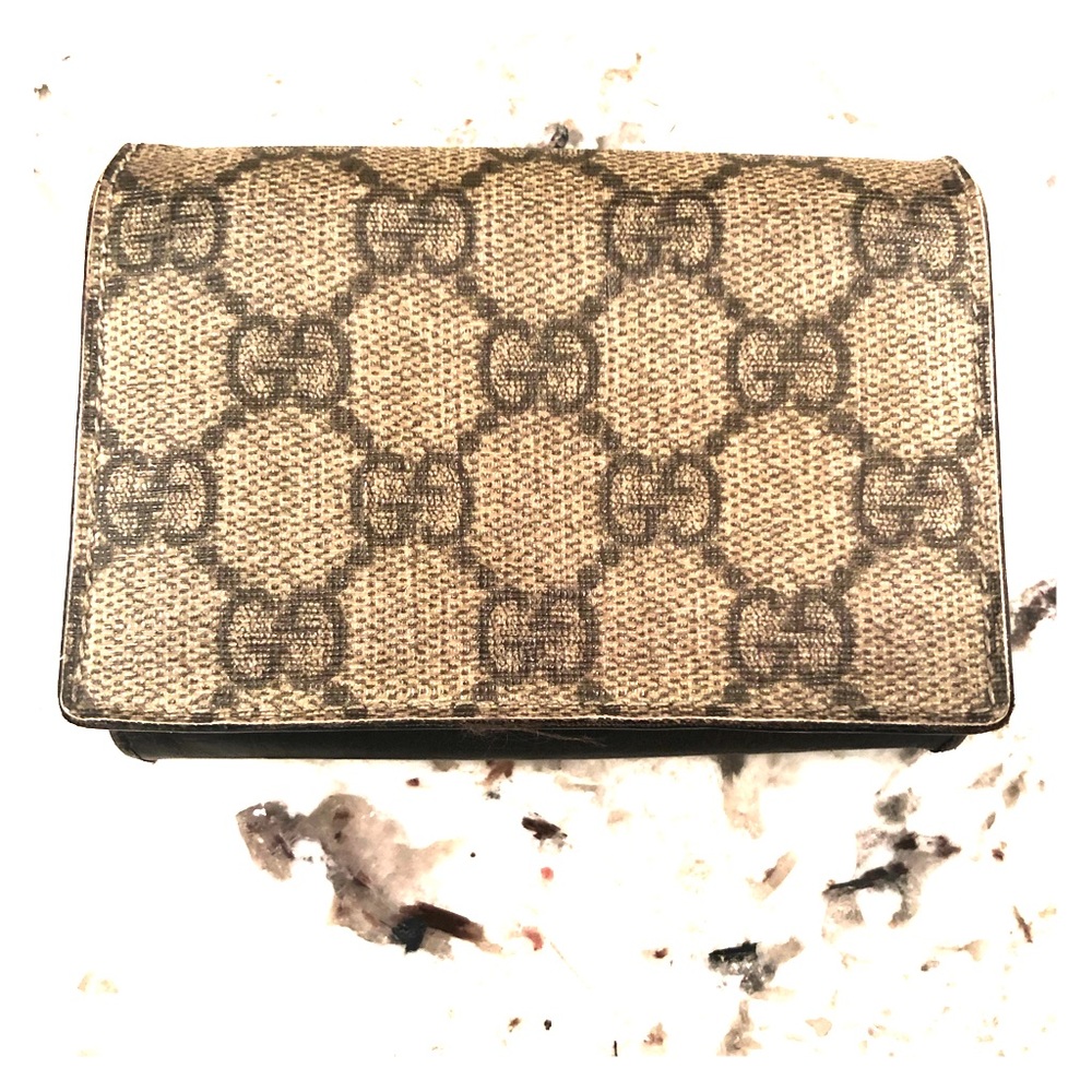 Gucci card case wallet